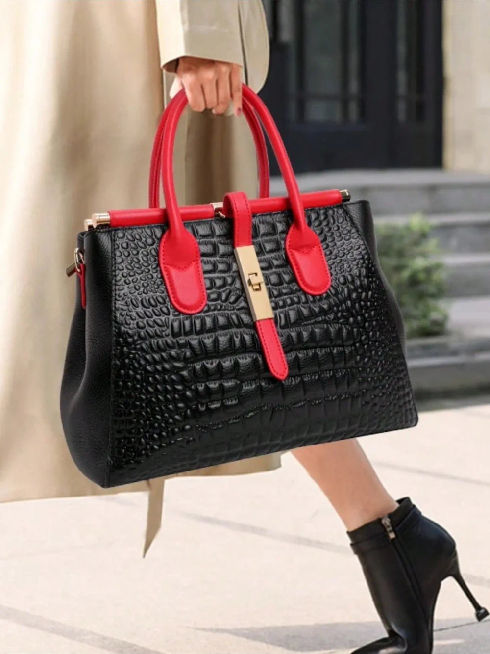 Crocodile Pattern Commuter Handbag