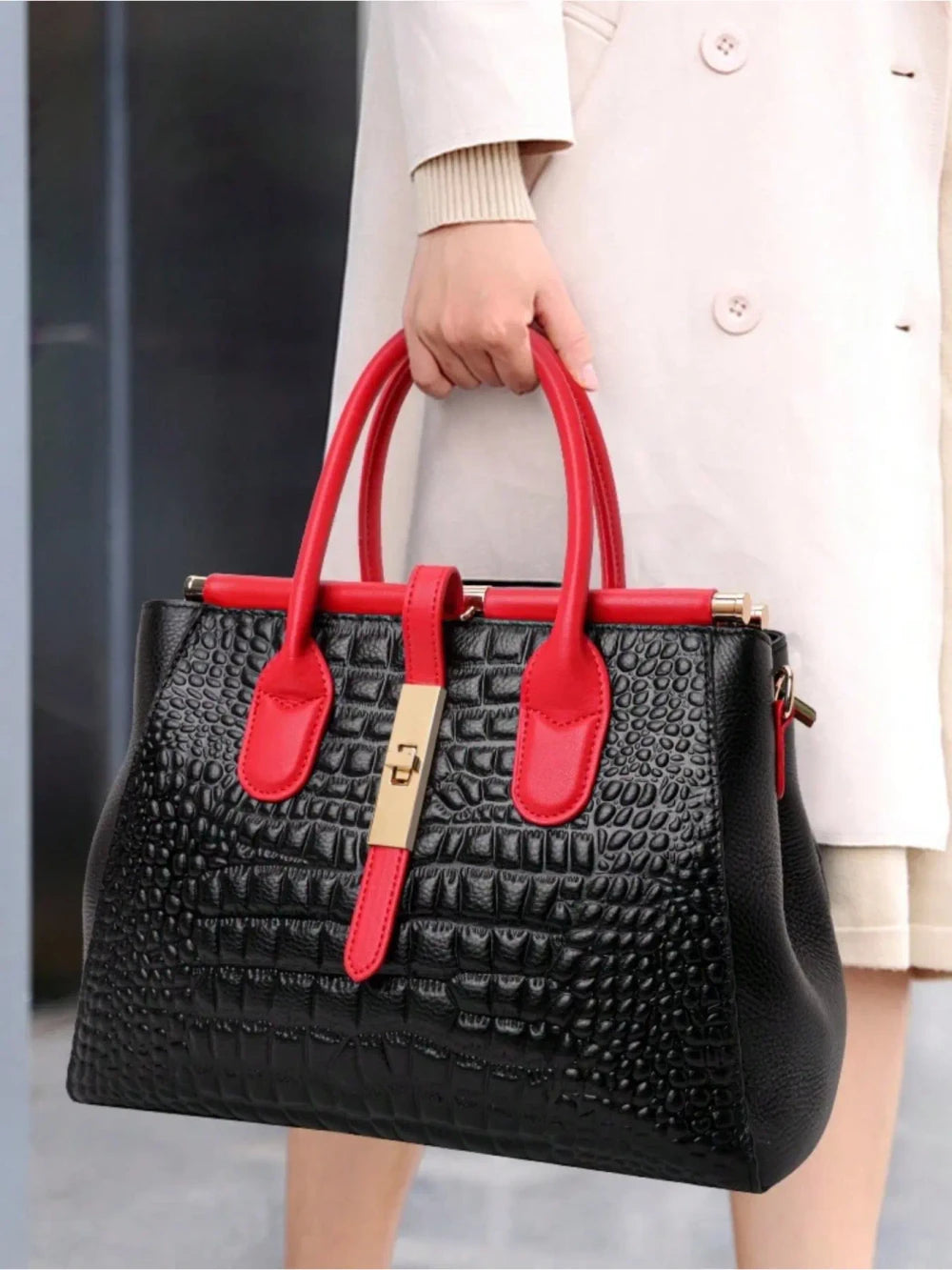 Crocodile Pattern Commuter Handbag